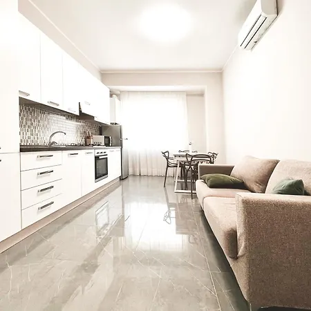 Casa Grande Apartment *